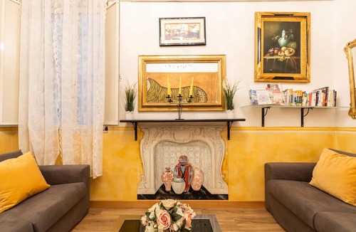 Rione V Ponte Apartment | Cozy & Chic 2BR Apt near Campo de' Fiori/Navona
