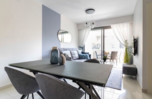 Jerusalem City Centre Condo | Fantastic 3BR Parking Terrace In City Center