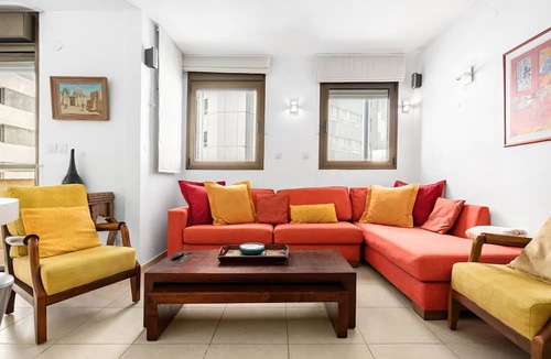 Tel Aviv Promenade Apartment | MAMAD Cosy Hideaway steps from Beach by FeelHome