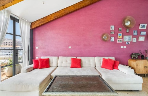 Neve Tzedek Apartment | MAMAD, Penthouse & Jacuzzi in Neve Tzedek by FeelHome
