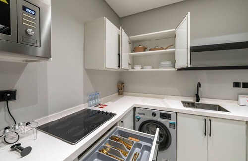 Riyadh Apartment | Furnished luxury apt|Wi-Fi,parking&full facilities