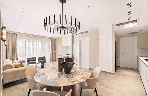 Jerusalem City Centre Condo | Luxurious 3th-Floor 2BDR in Savyon View Tower by Isrentals