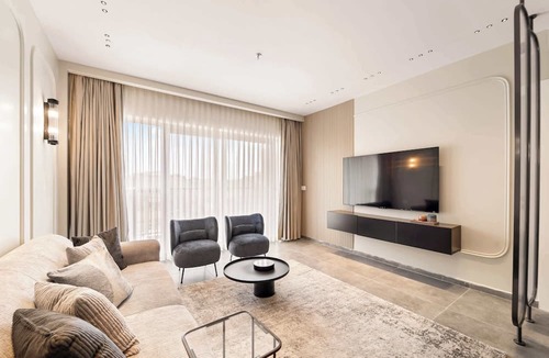 Jerusalem City Centre Condo | Luxurious 3th-Floor 2BDR in Savyon View Tower by Isrentals