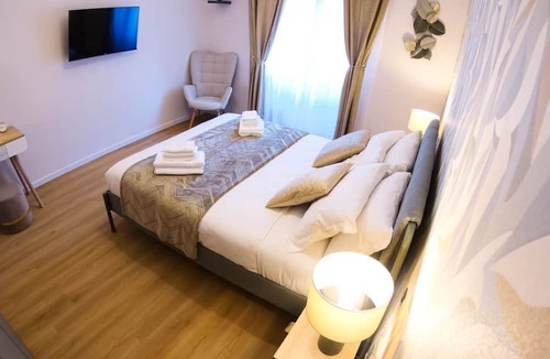 San Giovanni Apartment | BARONIO APARTMENT ONLY 10 MINUTES BY METRO TO THE CENTRE