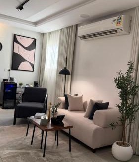 Dhahran Apartment | Lovely-9 استديو هادئ بقلب مدينة الظهران بالقرب من ارامكو
