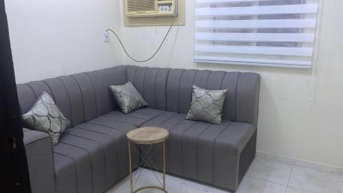 Dammam Apartment | استديو 7 للعزاب رجال فقط وبالدور الثالث