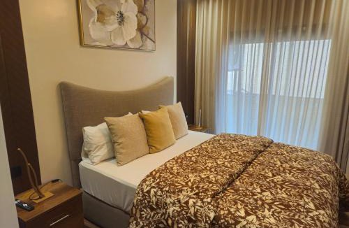 SOUR JDID Apartment | Large luxurious apartment opposite to Hassan 2 Mosqu and FAIR international casablanca , near downtown prohibited arb unmarried couples, Free underground parking for buildings, 3 rooms, 2 bathroom, living room