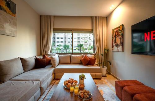 Nouaceur Apartment | 5 min CMN Pool Balcony