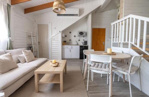 Mateh Asher Apartment | הפנינה הרומנטית - 2 צימרים מושלמים עם בריכה משותפת