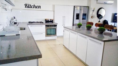 Yokneam Moshava Apartment | על קצה ההר