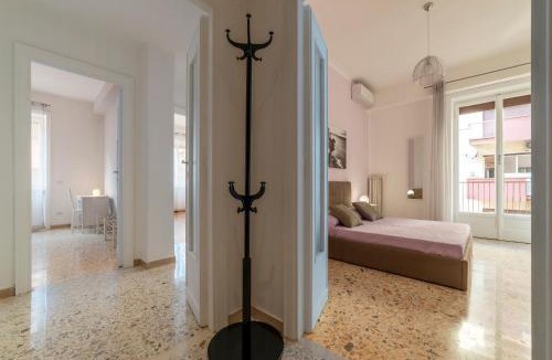 Vatican Apartment | GuestHost - Musei Vaticani & Cipro MM Apartment