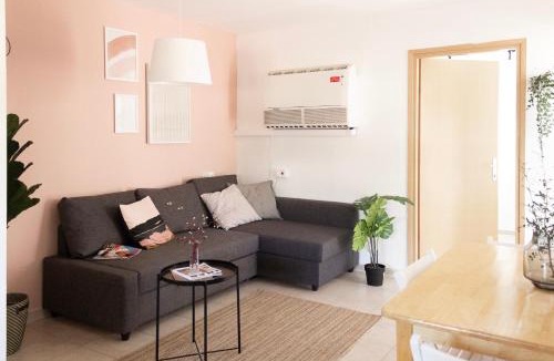 Hatseva Ski Chalet | ברין אירוח בערבה