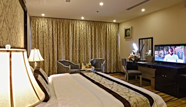 Garden Plaza Hotel