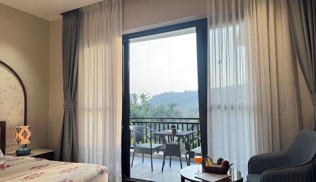 Saraiville - Boutique Riverside Stay