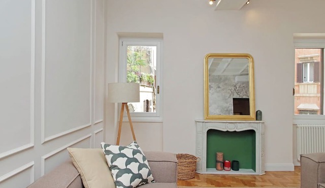 YCH-Luxury home near Piazza Venezia