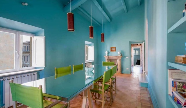 Ghetto Luxury Design Apartment