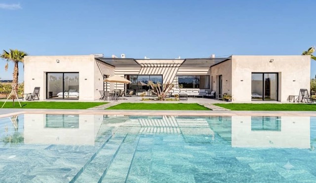 Luxury villa with a private pool and panoramic views of the Atlas Mountains, Marrakech