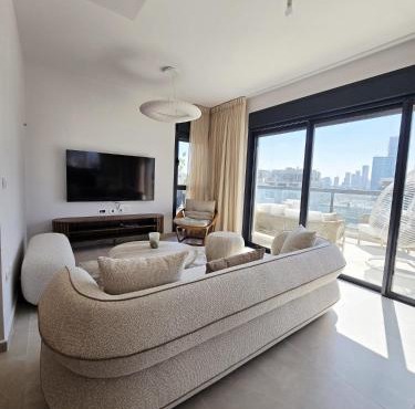 Penthouse Frontsea Tel Aviv