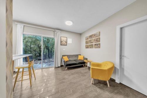 Engel apartments -אירוח למטיילים בגליל עליון