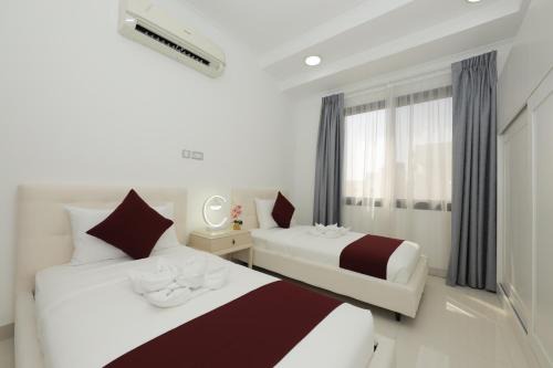 Empire Apartments